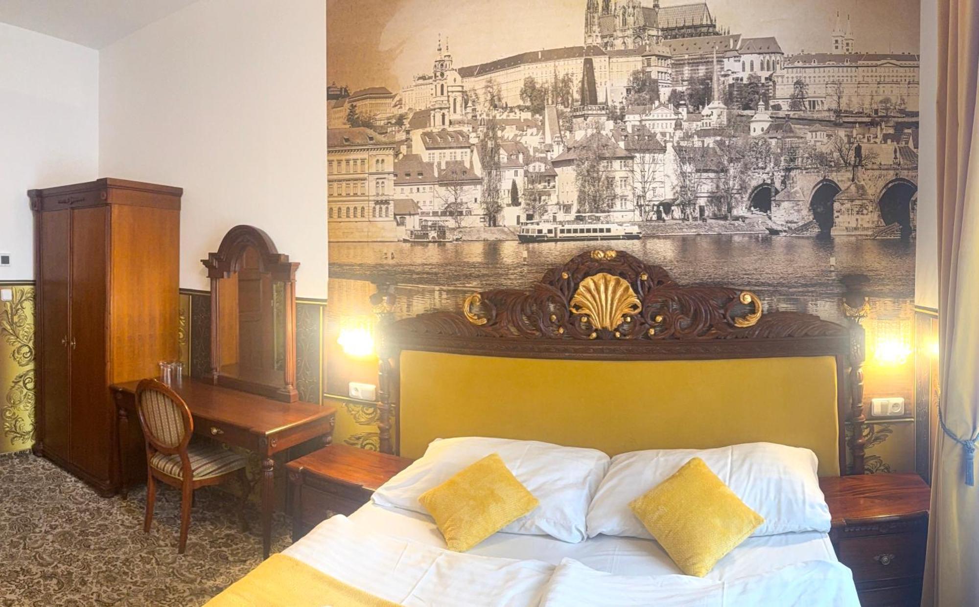 Liliova Old Town Hotell